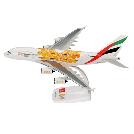 emirates diecast plane